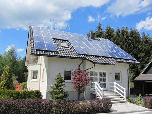 SIMPLE PHOTOVOLTAIC ENERGY STORAGE